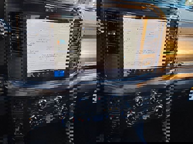 New 2026 Ford F250 Lariat w/ Black Appearance Package image 21