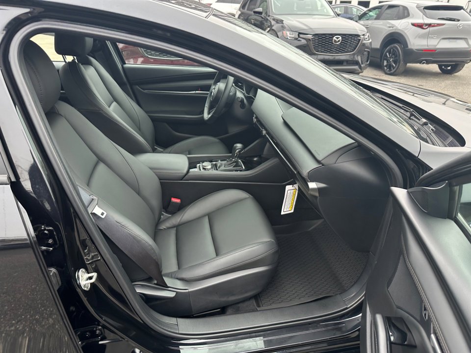 Certified 2025 MAZDA MAZDA3 s image 32