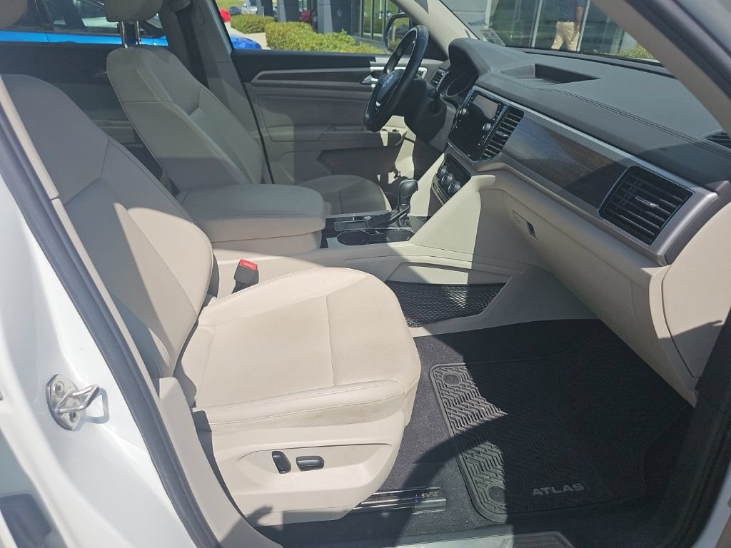 Used 2018 Volkswagen Atlas SEL FWD image 20