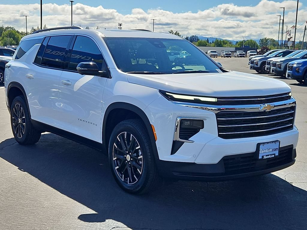 New 2026 Chevrolet Traverse LT w/ Enhanced Driving Package AWD/4WD image 8