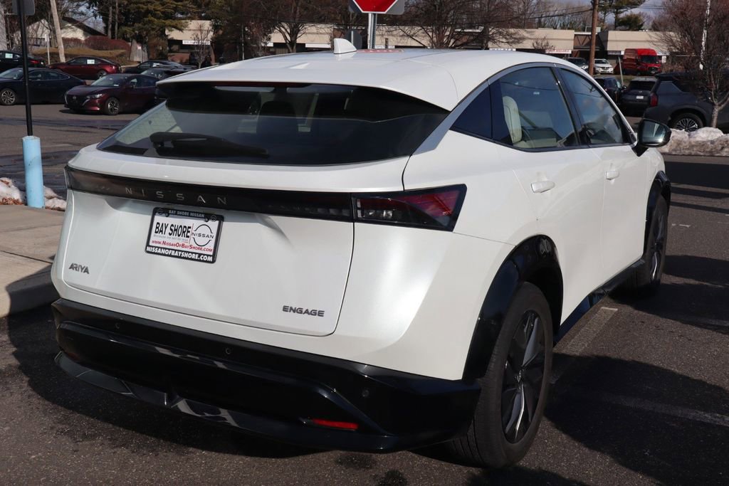 Certified 2024 Nissan Ariya FWD image 7