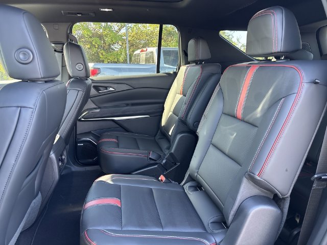 New 2027 Chevrolet Traverse RS AWD/4WD image 19