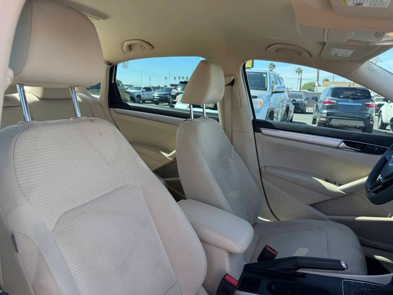 Used 2018 Volkswagen Passat 2.0T S FWD image 28