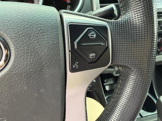 Used 2015 Toyota Tacoma 4x4 Double Cab w/ TRD Off-Road Package image 20