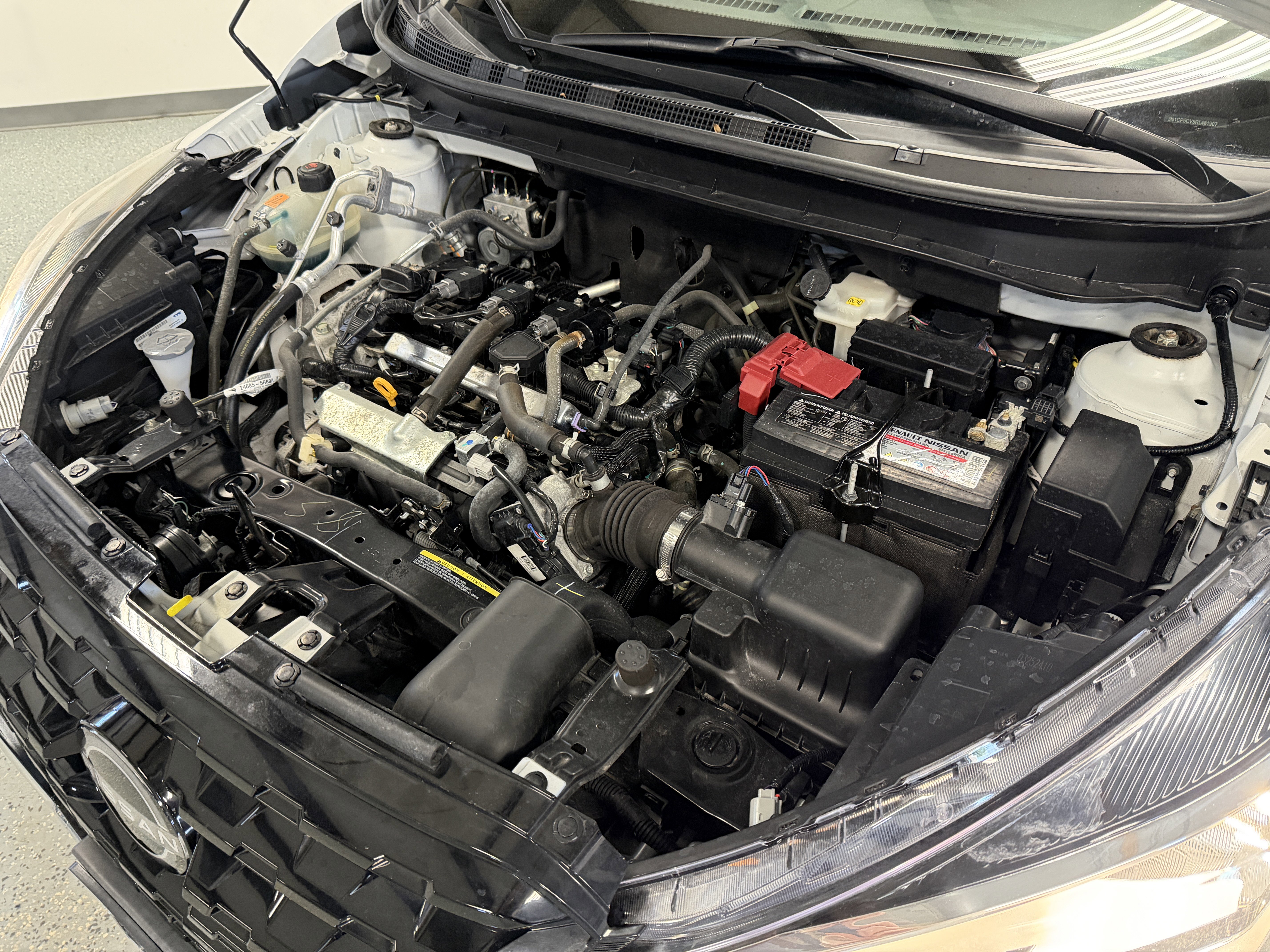 Used 2024 Nissan Kicks SV image 29