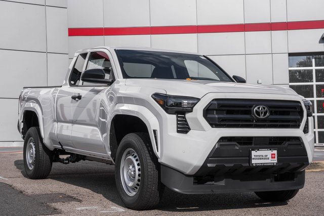New 2025 Toyota Tacoma SR
