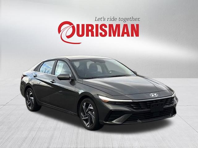 Used 2024 Hyundai Elantra Limited