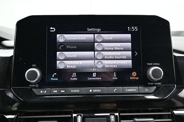 Used 2025 Nissan Pathfinder SV FWD image 40