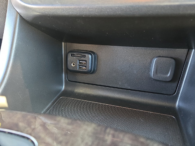Used 2020 GMC Canyon SLT w/ Driver Alert Package AWD/4WD image 26