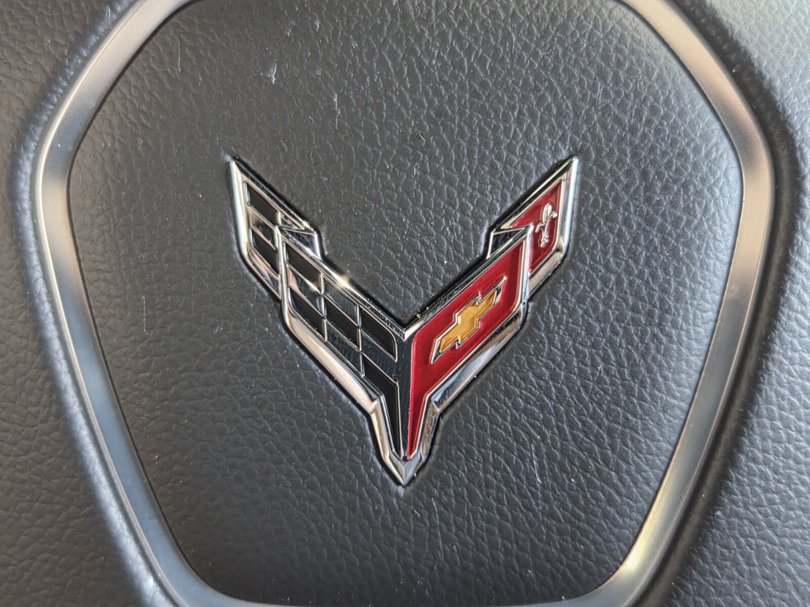 Used 2024 Chevrolet Corvette Stingray Coupe w/ 1LT RWD image 33