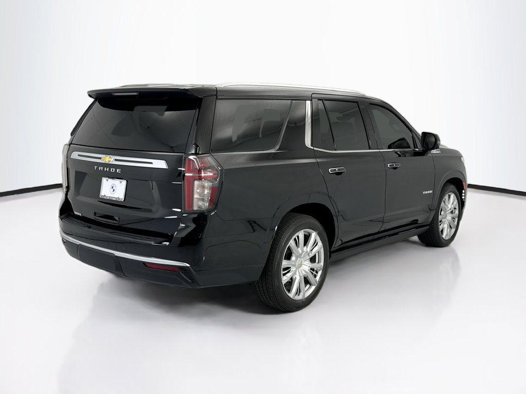 Used 2024 Chevrolet Tahoe High Country AWD/4WD image 5