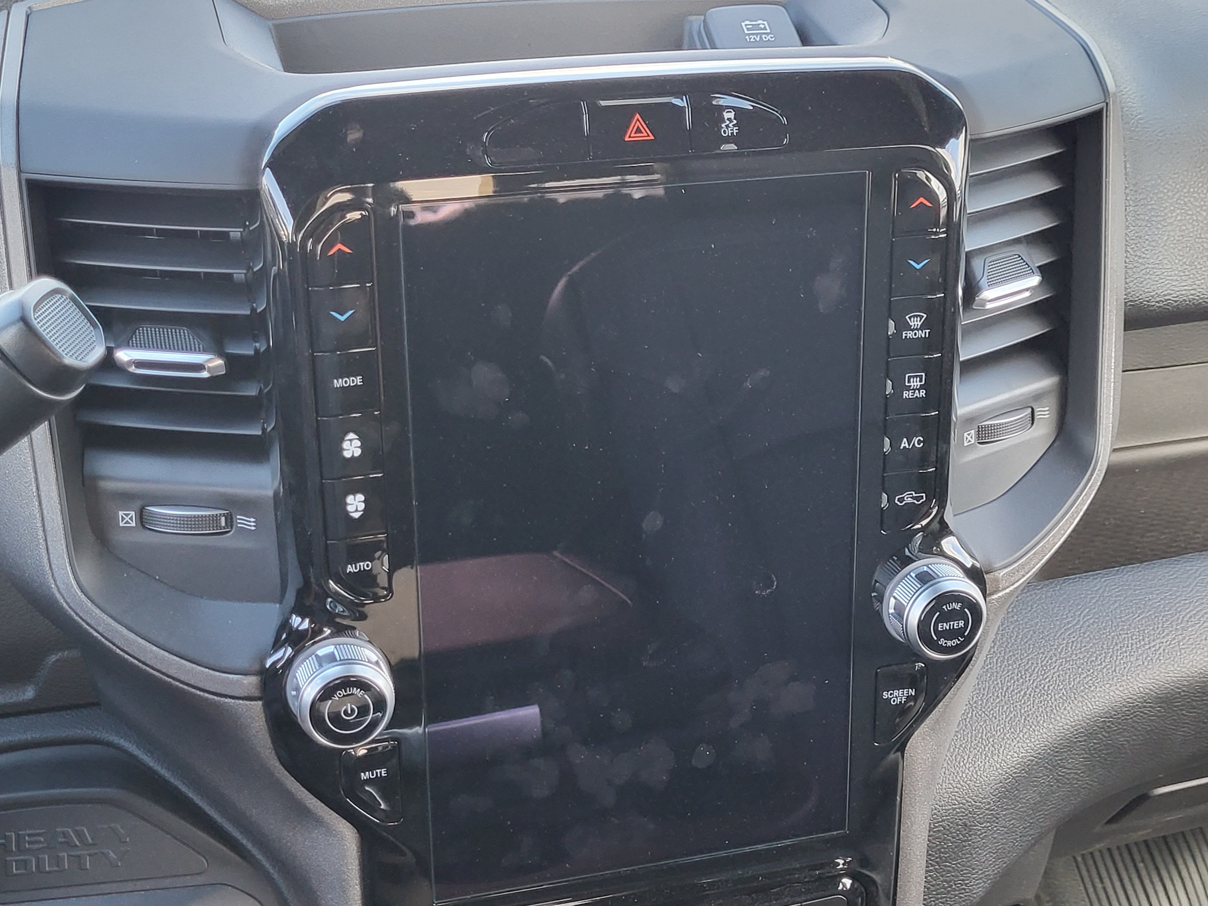 New 2026 RAM 3500 Tradesman AWD/4WD image 15