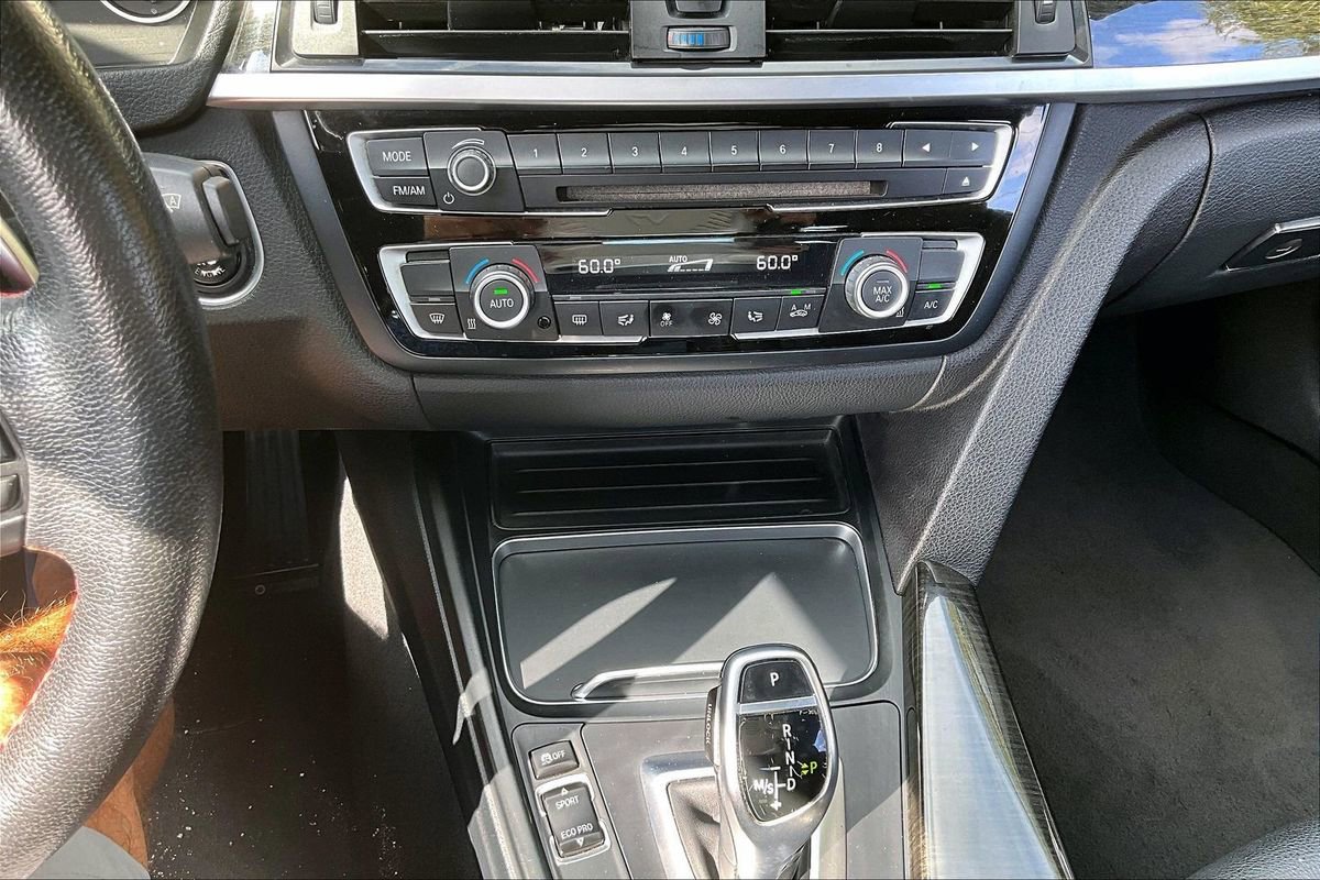 Used 2017 BMW 430i Convertible image 15