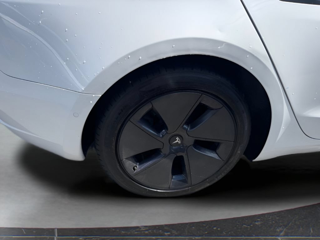 Used 2022 Tesla Model 3 Long Range AWD/4WD image 12