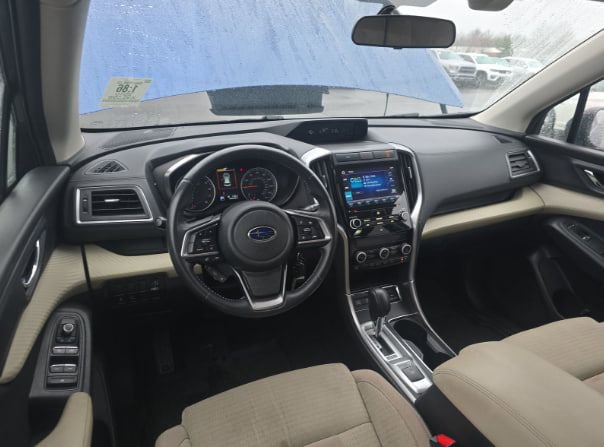Used 2019 Subaru Ascent Premium image 3