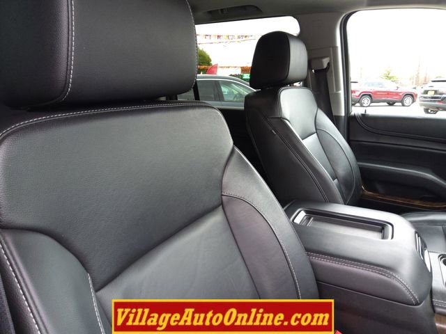Used 2020 Chevrolet Suburban LT image 33