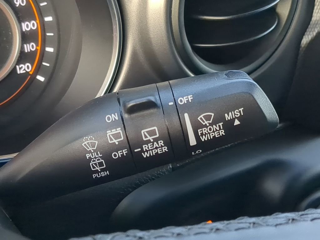 Used 2021 Jeep Wrangler Unlimited Sport image 23