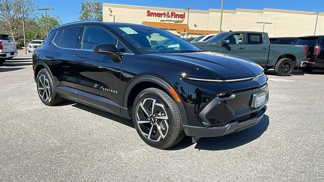 New 2026 Chevrolet Equinox EV LT AWD/4WD image 32