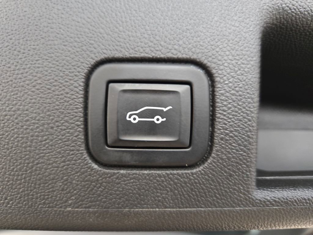 Used 2022 Chevrolet Equinox LT AWD/4WD image 15