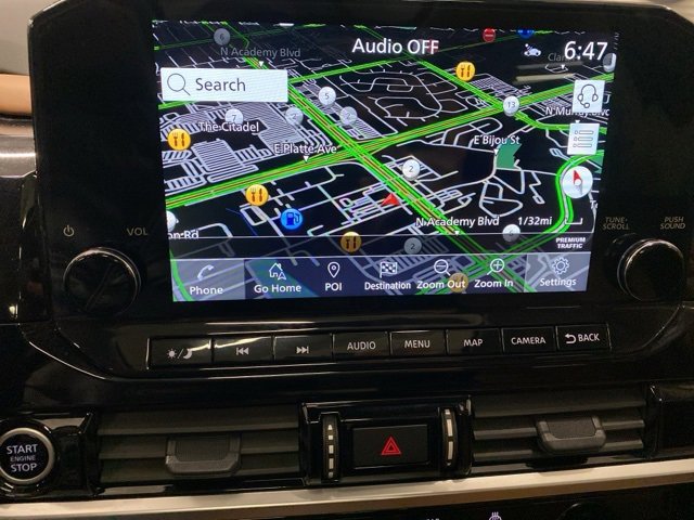 Used 2024 Nissan Pathfinder Platinum image 21