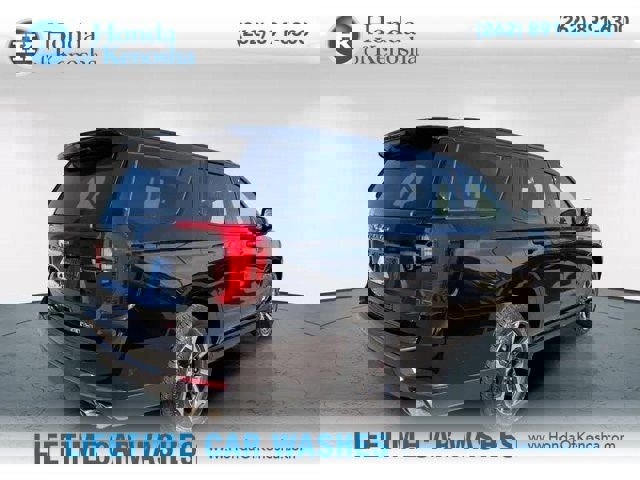 Used 2025 GMC Yukon AT4 Ultimate w/ LPO, Floor Liner Package image 6