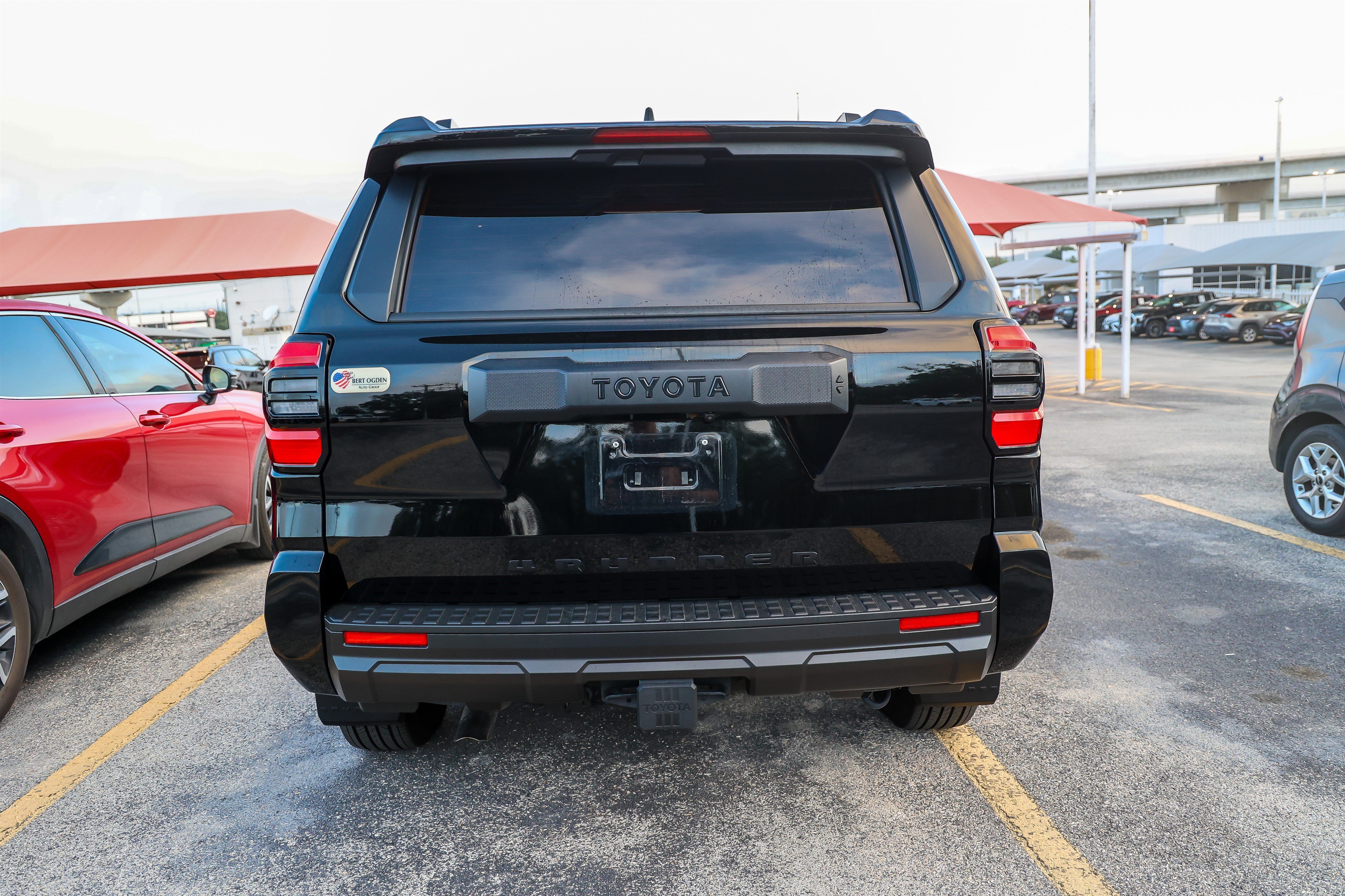 Used 2026 Toyota 4Runner SR5 AWD/4WD image 9