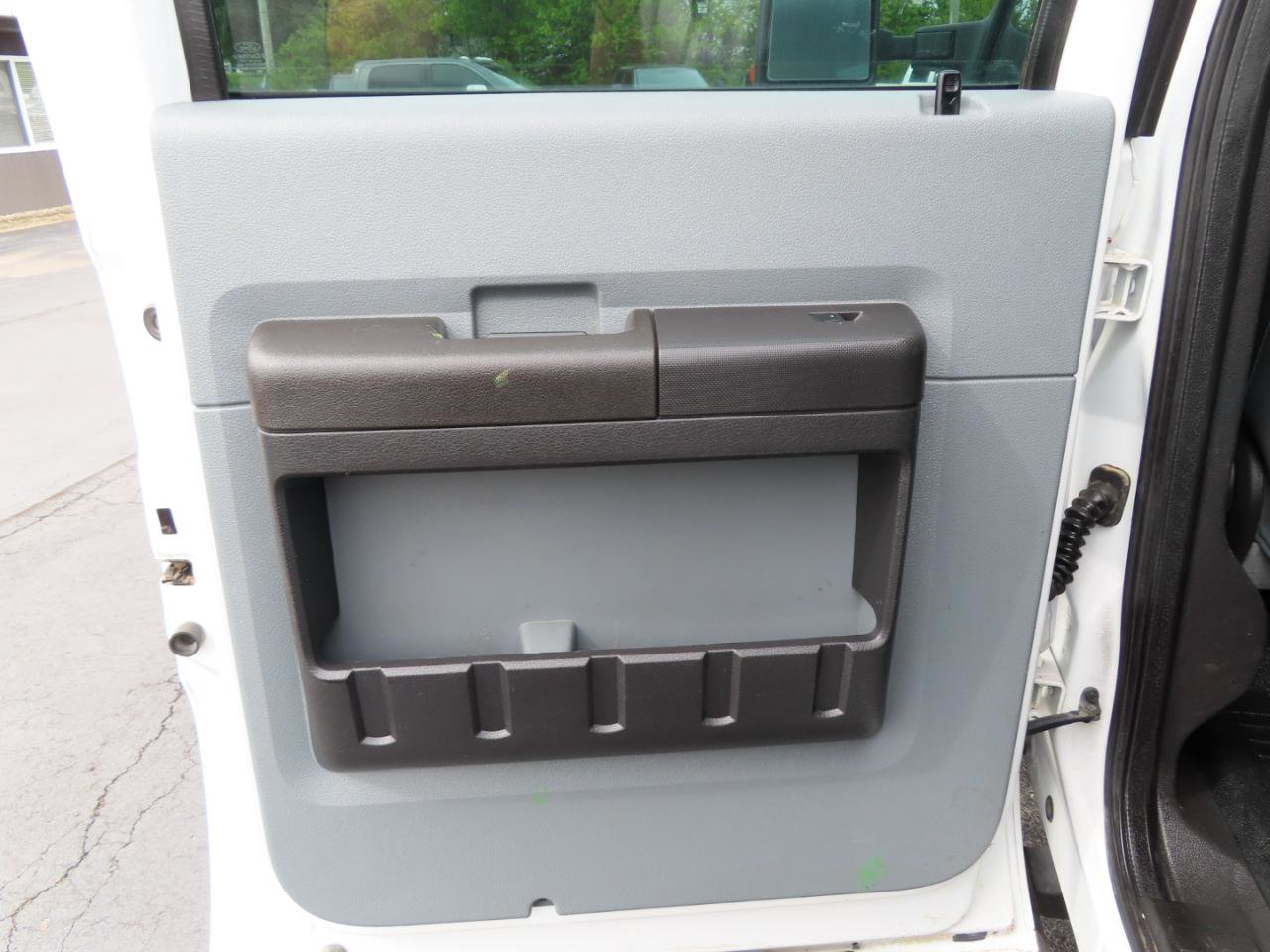 Used 2016 Ford F250 XL w/ Power Equipment Group AWD/4WD image 35