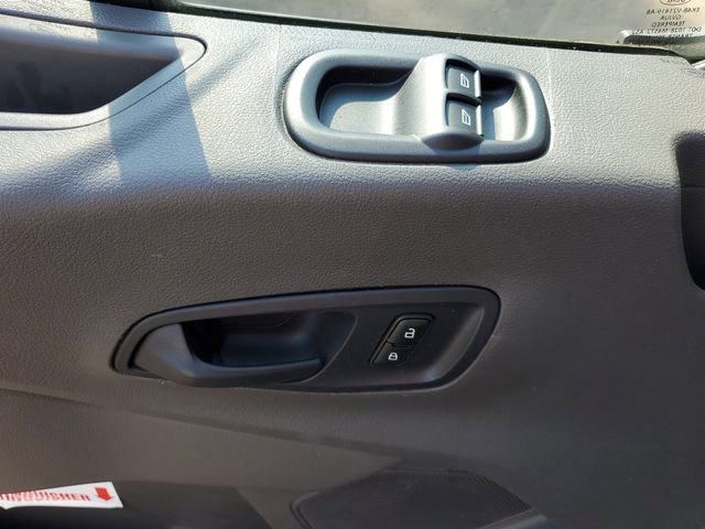 Used 2020 Ford Transit 150 XL image 9