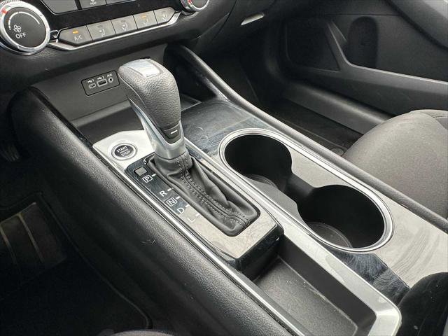 Used 2024 Nissan Altima 2.5 SV image 37