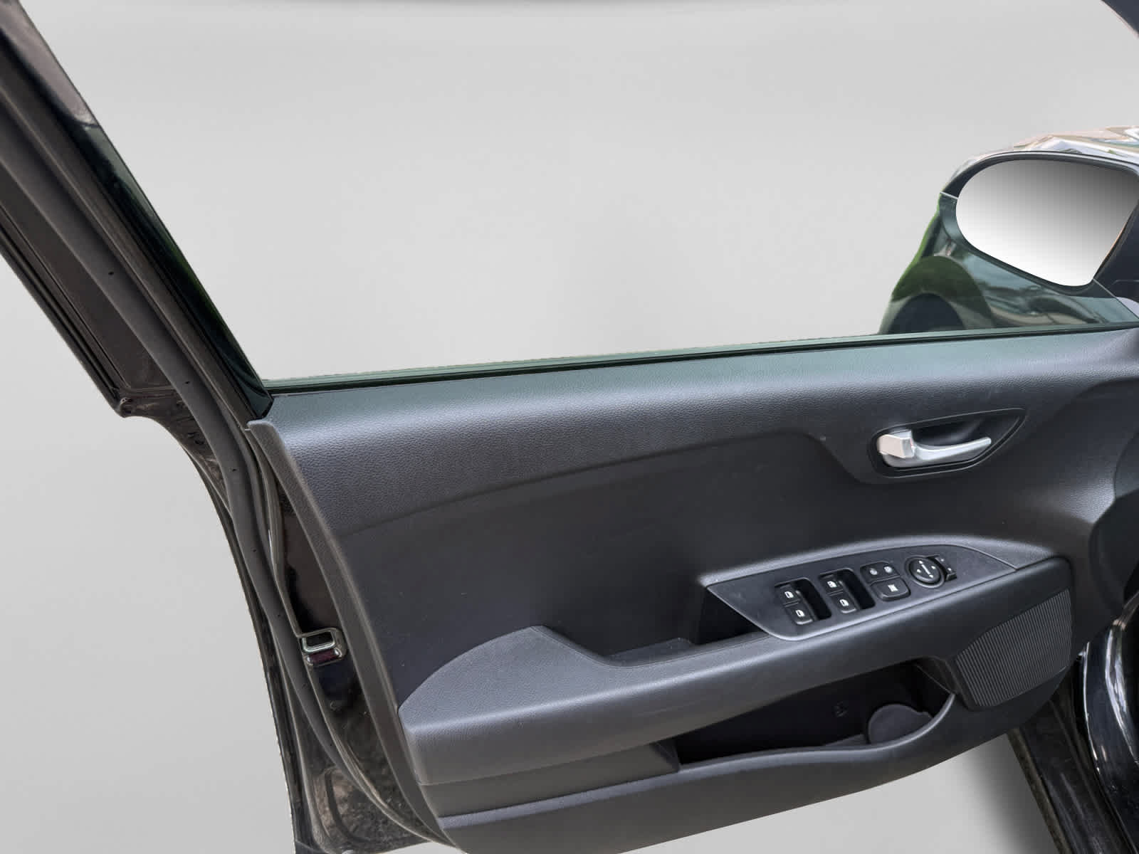 Used 2022 Kia Rio S FWD image 10