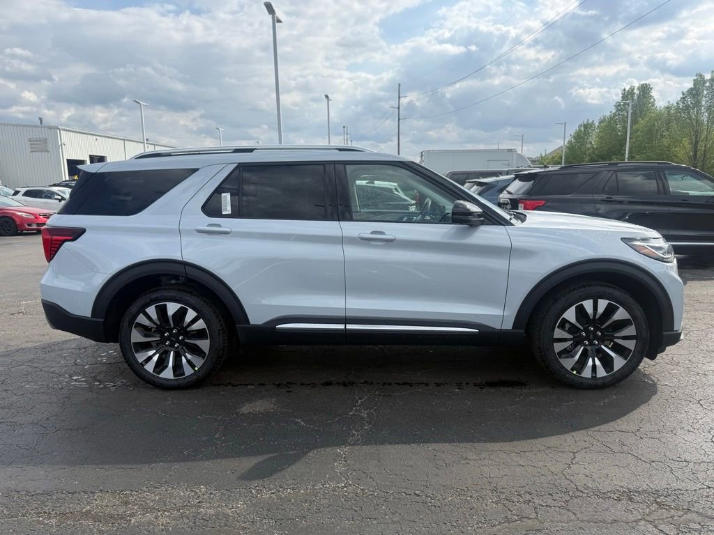 New 2026 Ford Explorer Platinum AWD/4WD image 2