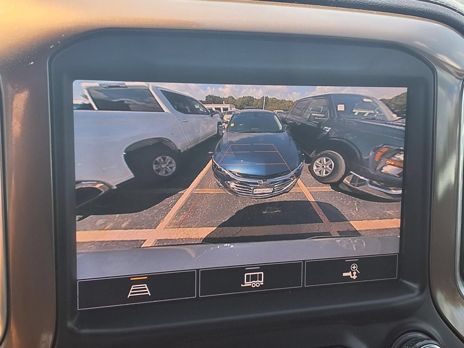 Used 2021 Chevrolet Silverado 1500 High Country RWD image 5