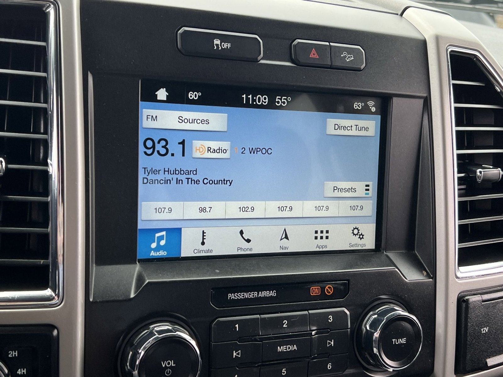 Certified 2018 Ford F250 Lariat w/ Chrome Package AWD/4WD image 18