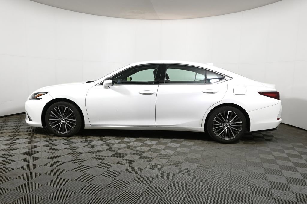 Used 2023 Lexus ES 350 w/ Premium Package image 2