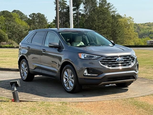 Used 2024 Ford Edge Titanium image 9