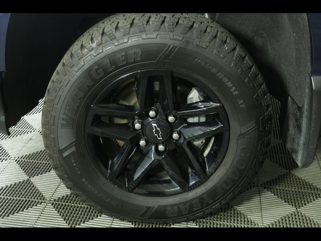 Used 2021 Chevrolet Silverado 1500 LT Trail Boss w/ Convenience Package II AWD/4WD image 14