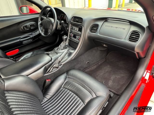 Used 2001 Chevrolet Corvette Coupe w/ Preferred Equipment Group2 image 58