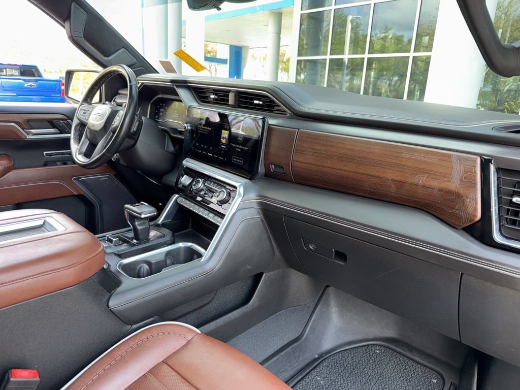 Used 2022 GMC Sierra 1500 Denali Ultimate AWD/4WD image 26