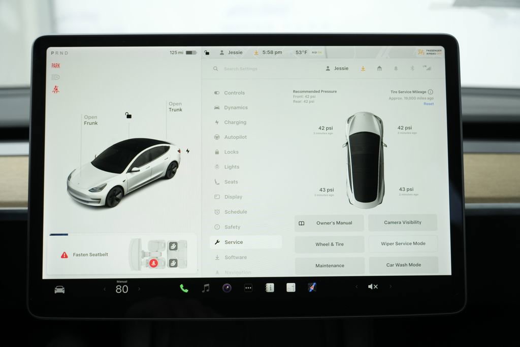 Used 2021 Tesla Model 3 Standard Range Plus image 60