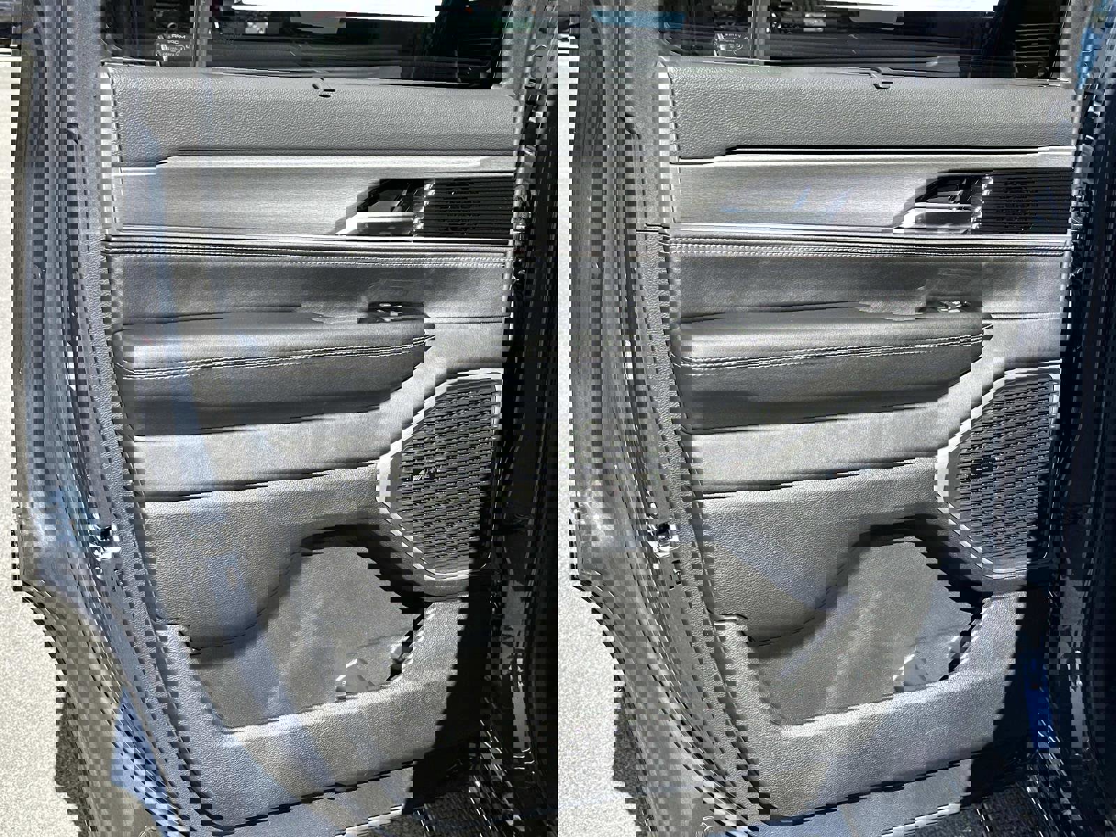 New 2025 Jeep Wagoneer 4WD image 14