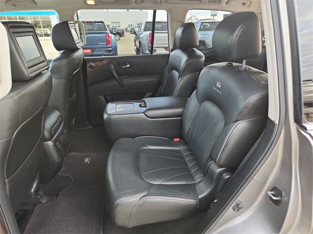 Used 2011 INFINITI QX56 7-Passenger w/ Deluxe Touring Pkg image 26