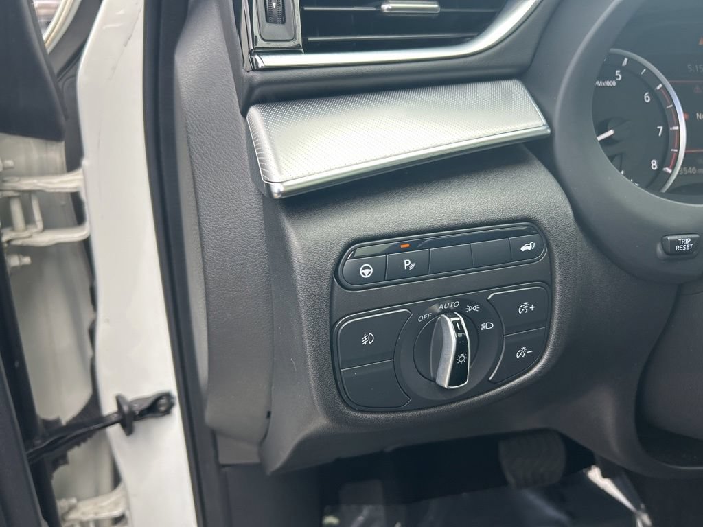 Used 2021 INFINITI QX50 Luxe FWD image 34