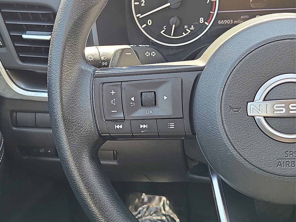 Used 2024 Nissan Rogue SV AWD/4WD image 19