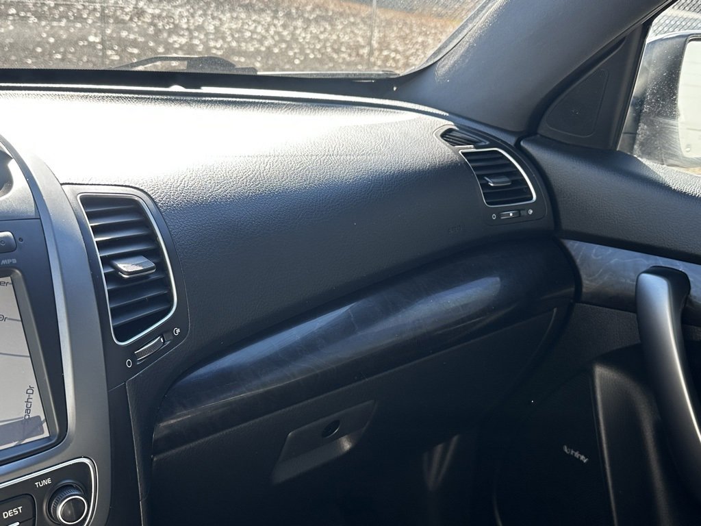 Used 2014 Kia Sorento SX w/ 3rd Row Package image 15