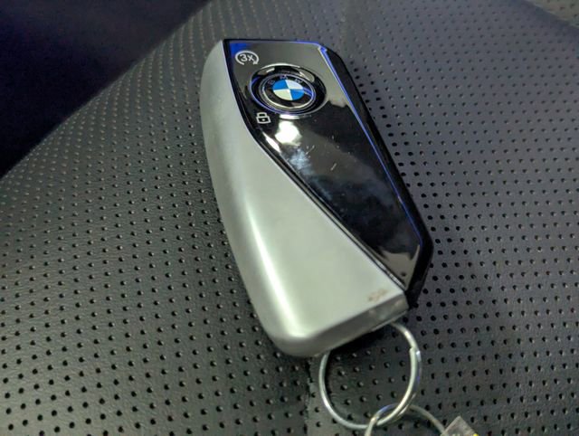 Used 2023 BMW 740i 740i image 21