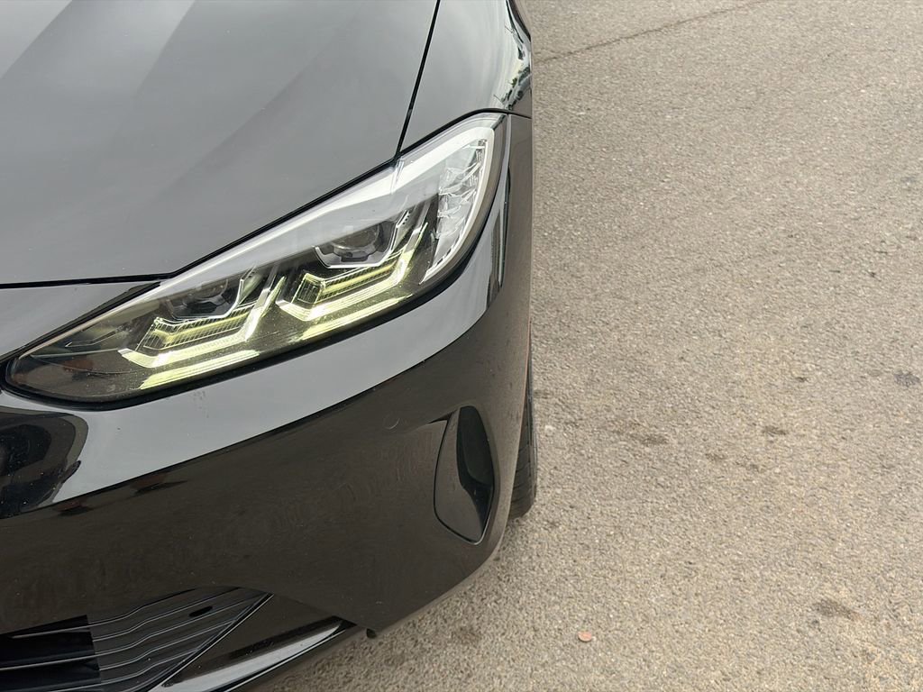 Used 2023 BMW 430i xDrive Convertible image 10