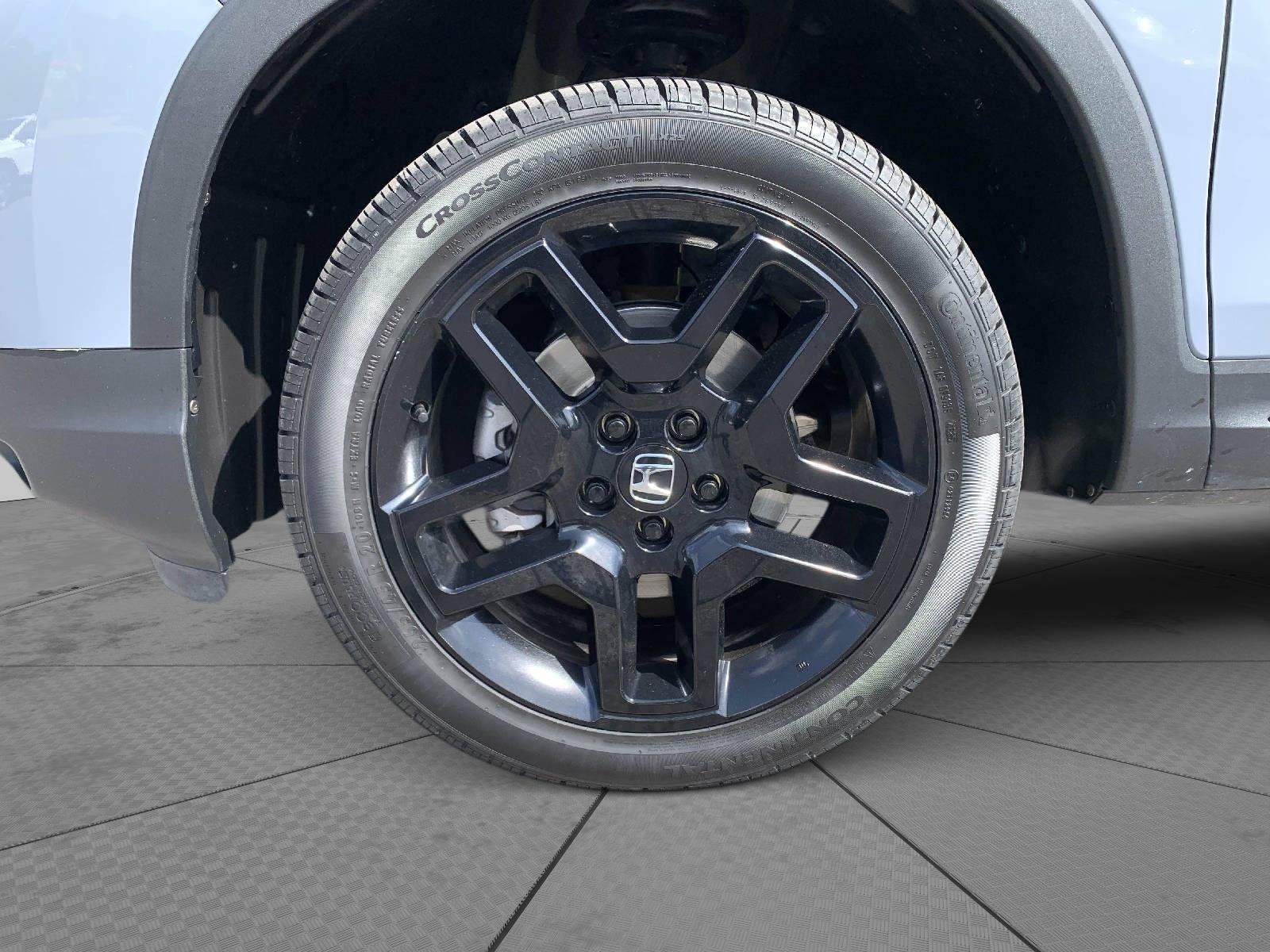Certified 2024 Honda Passport Black Edition image 10