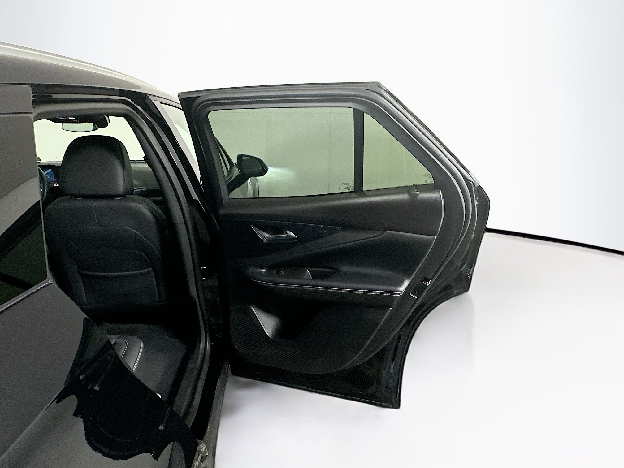 Used 2024 Chevrolet Blazer EV LT AWD/4WD image 30