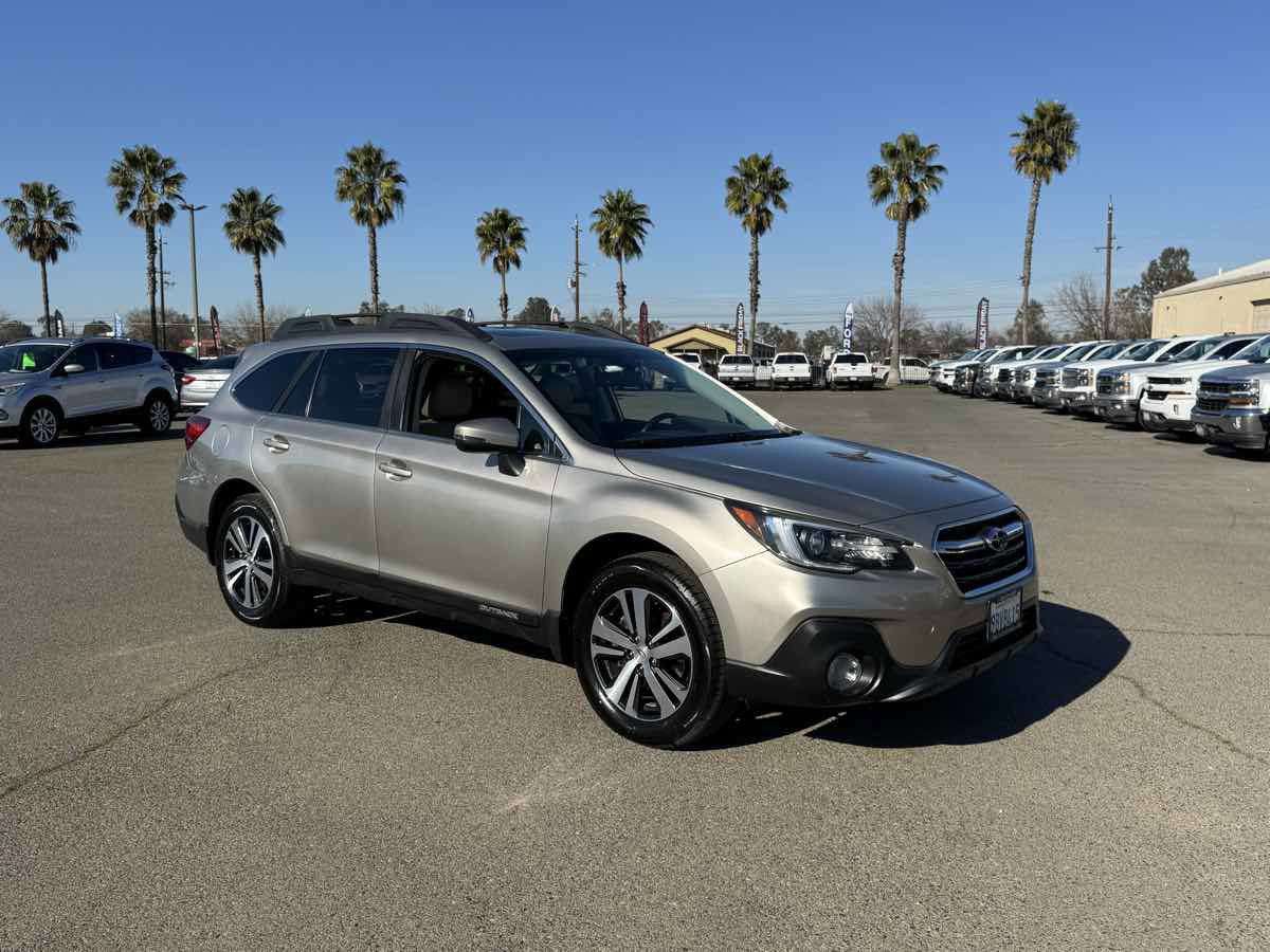 Used 2019 Subaru Outback 2.5i Limited image 11