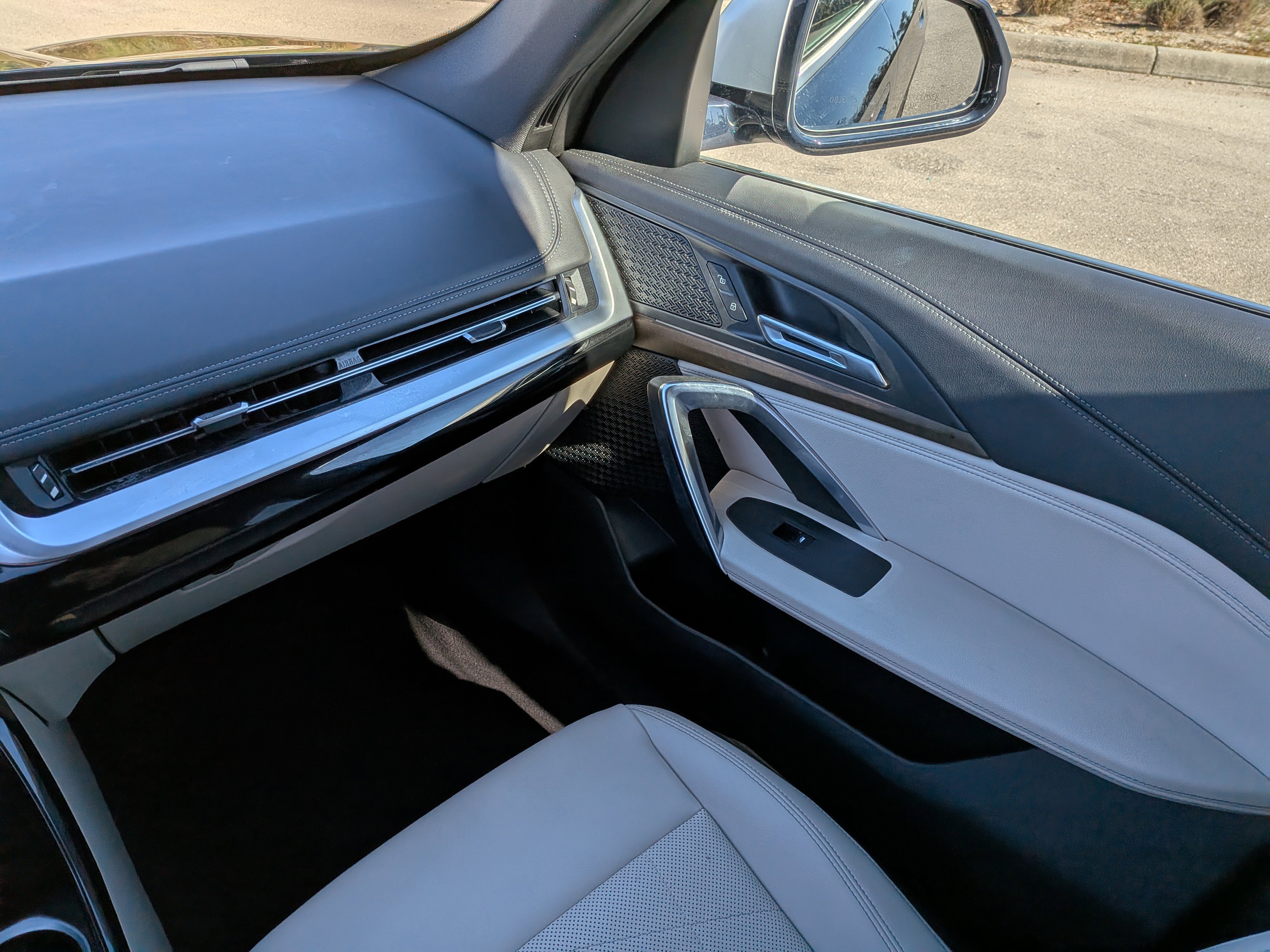 Used 2023 BMW X1 xDrive28i image 21